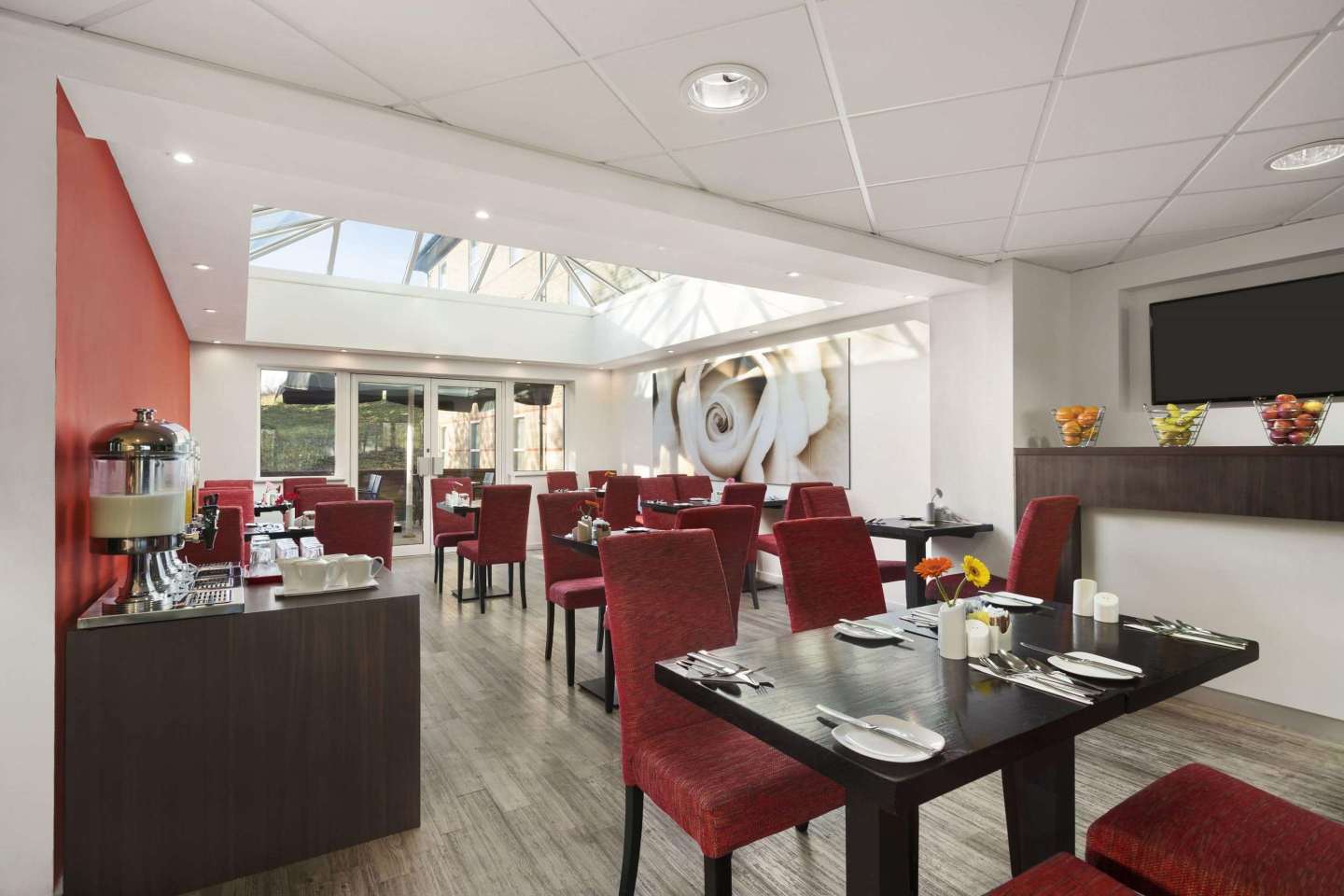 Ramada by Wyndham London Stansted AirportOver view