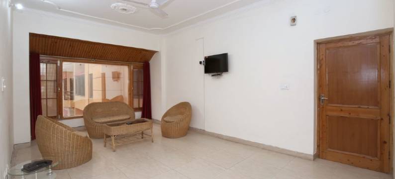 OYO 3266 Kumarhatti图片