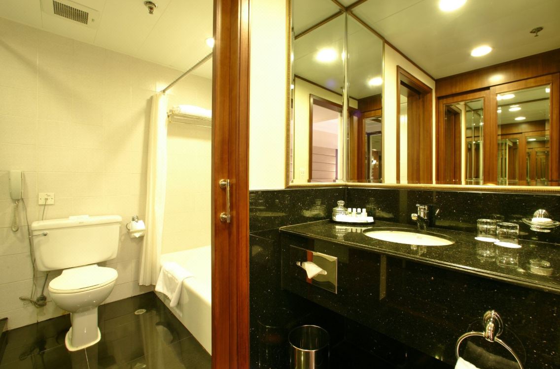 B P International Hotel Reviews And Room Rates - 