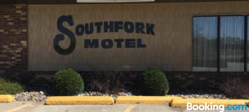 南福克汽车旅馆及烧烤餐厅(Southfork Motel)图片