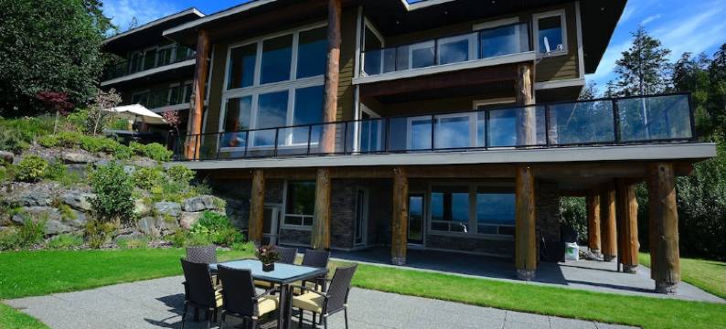 西点海滨度假村(Points West Oceanfront Resort)图片