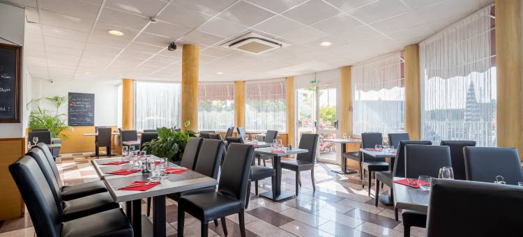 真实酒店 - 迪戎巴尔拉丁斯/马尔萨奈拉科特(Authentic by Balladins Dijon / Marsannay-la-Côte)图片