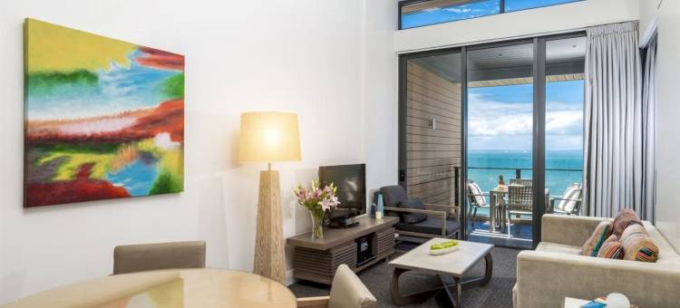 红崖蒙科莫盛橡套房酒店(Oaks Redcliffe Mon Komo Suites)图片