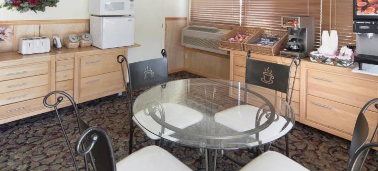 梅肯日落Dr美洲最佳价值套房酒店(Americas Best Value Inn and Suites Macon)图片