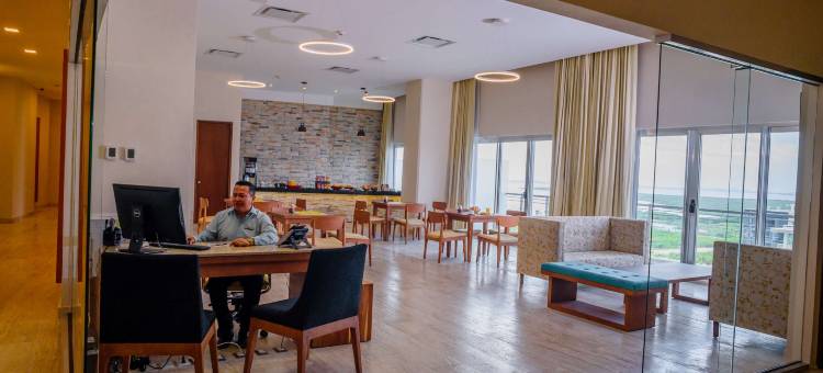 坎昆克里斯塔尔城市酒店及海滩俱乐部(Krystal Urban Cancun & Beach Club)图片