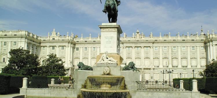 巴塞罗帝国酒店(Barceló Emperatriz)图片