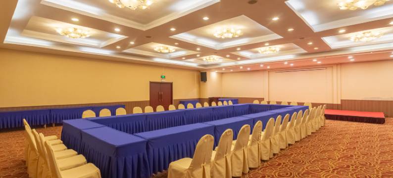 通用风华石老人度假中心图片