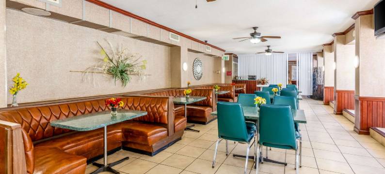 伊克诺旅馆(Econo Lodge Martinsville)图片