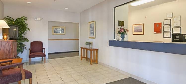 道奇堡速8酒店(Super 8 by Wyndham Fort Dodge IA)图片