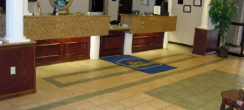 沙姆罗克贝斯特韦斯特优质套房酒店(Best Western Plus Shamrock Inn  Suites)图片