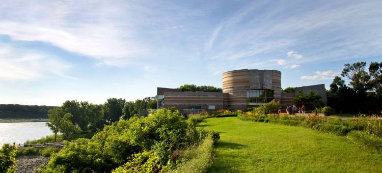 路易斯维尔河滨喜来登酒店(Sheraton Louisville Riverside Hotel)图片