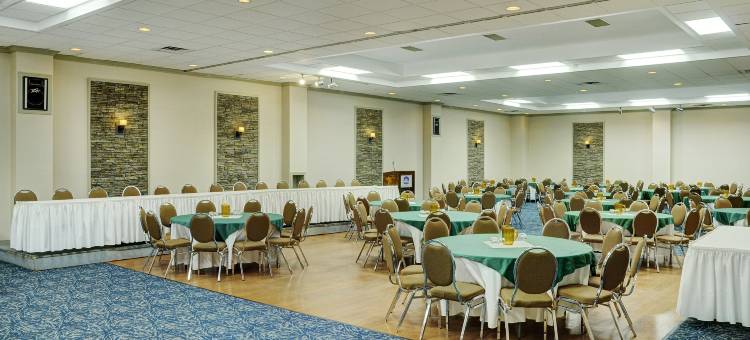 诺斯贝斯特韦斯特酒店及会议中心(Best Western North Bay Hotel  Conference Centre)图片