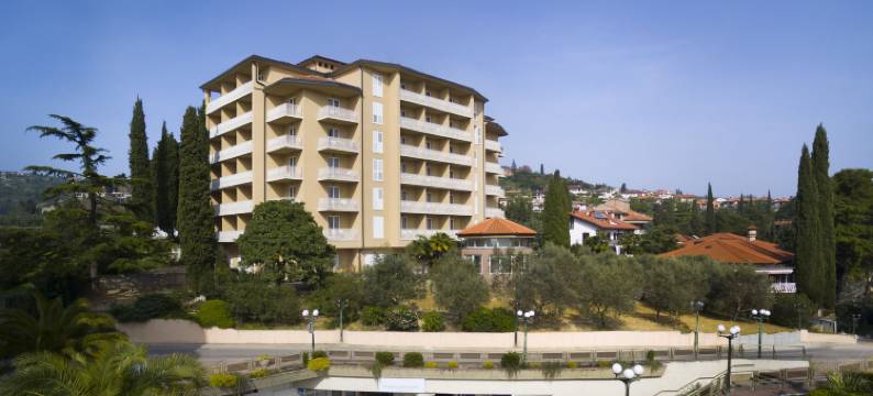 雷米森斯卡萨罗莎，附楼(Depandansa Casa Rosa)图片