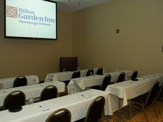 Hilton Garden Inn Champaign Urbana Hotel Reviews And Room Rates