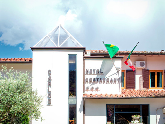 达卡洛斯餐厅酒店