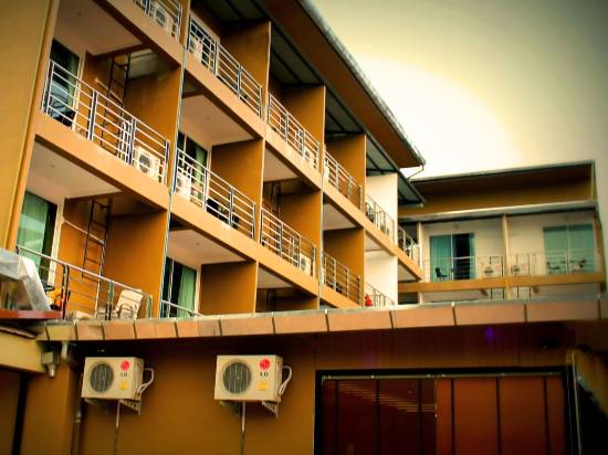 甲米銀沙套房奧南酒店