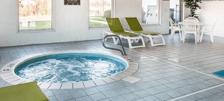 布拉夫顿套房酒店(BLUFFTON INN & SUITES by IHG)图片