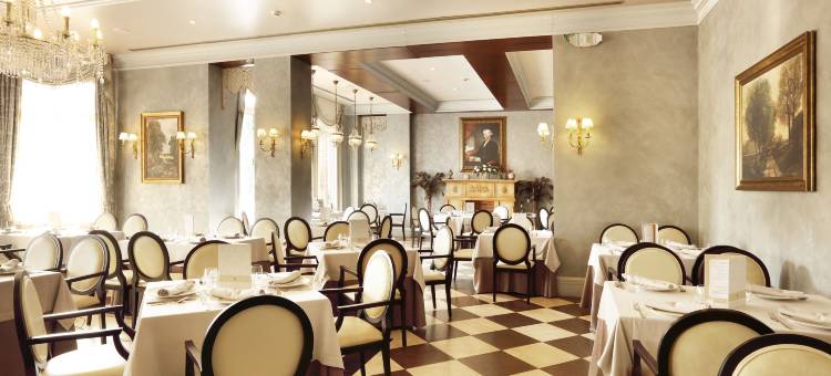 冒险港露西之家酒店-含PortAventura和Ferrari Land门票和快速通(PortAventura Lucy's Mansion - Includes unlimited access & Express to PortAventura & Ferrari Land)图片