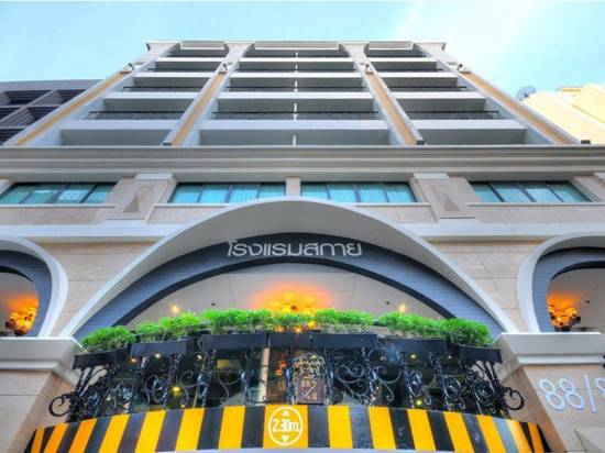 素坤逸路1號阿斯皮拉斯凱酒店