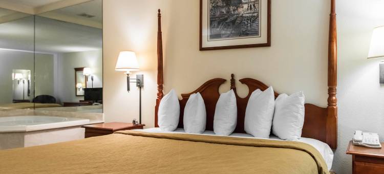 温特沃斯港温德姆呗盟酒店(Baymont by Wyndham Port Wentworth)图片