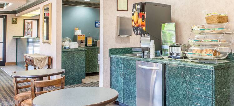 Travelodge by Wyndham Knoxville East图片