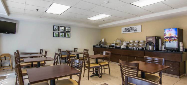 切萨皮克朴茨茅斯舒眠套房酒店(Sleep Inn & Suites Chesapeake - Portsmouth)图片