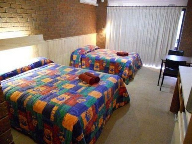 Bogong View Motor Inn Hotel Reviews And Room Rates - 