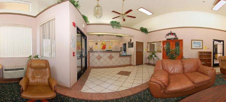 马拉纳-图森地区速8酒店(Super 8 by Wyndham Marana/Tucson Area)图片