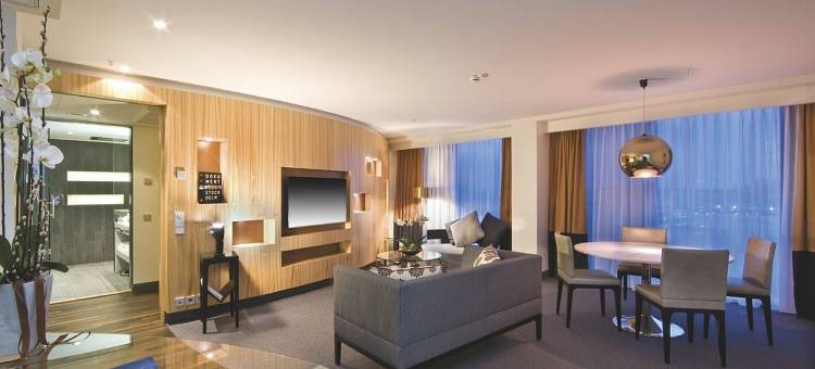 斯德哥尔摩水滨丽笙酒店(Radisson Blu Waterfront Hotel, Stockholm)图片