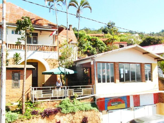Three Palms Fianar