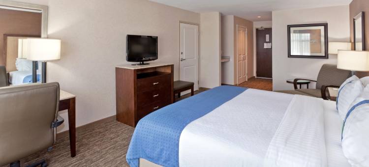 Holiday Inn & Suites 萨里东 - 克洛弗代尔(Holiday Inn & Suites Surrey East - Cloverdale)图片