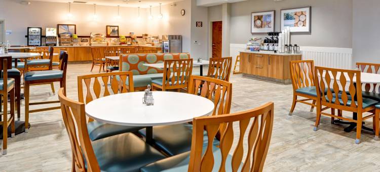 纽波特海滩智选假日酒店(Holiday Inn Express Newport Beach)图片