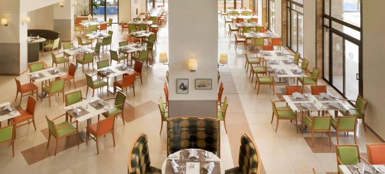 死海温德姆华美达度假村(Ramada Resort by Wyndham Dead Sea)图片