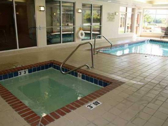 Hilton Garden Inn Starkville Hotel Reviews And Room Rates Trip Com