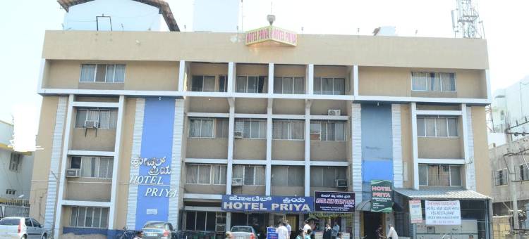 普里雅酒店(Priya Hotel)图片