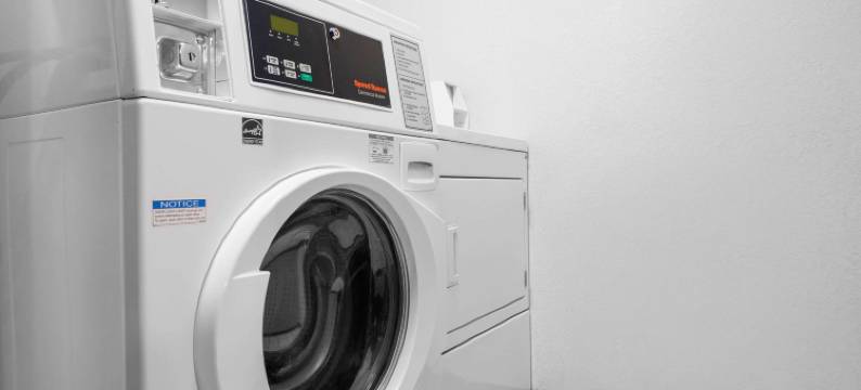 华尔道夫速8酒店(Super 8 by Wyndham Waldorf)图片