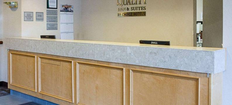 匡蒂科凯艺套房酒店(Quality Inn & Suites Quantico)图片