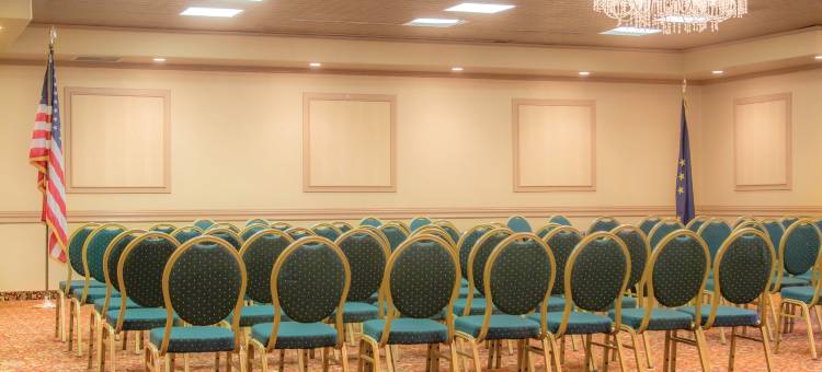 费尔班克斯机场拉昆塔温德姆套房酒店(La Quinta Inn & Suites by Wyndham Fairbanks Airport)图片