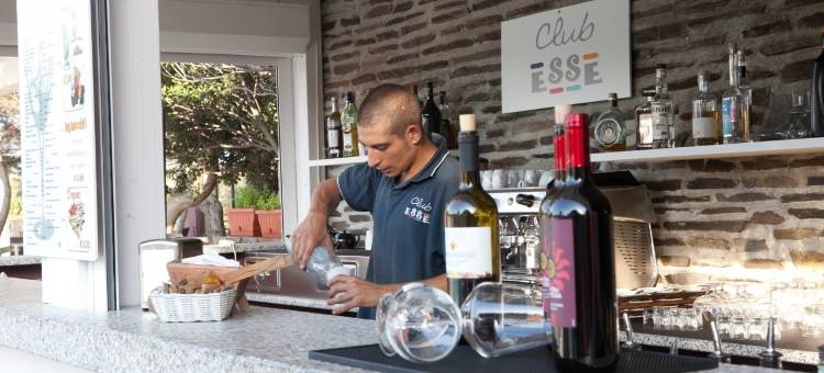 埃塞俱乐部运动酒店(Club Esse Sporting)图片