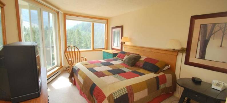 落基山脉关口集团基斯通西方松树公寓酒店(Pines Condominiums in West Keystone by Key to The Rockies)图片