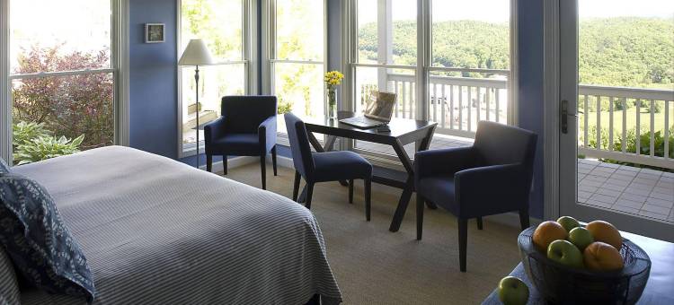 河湾酒店(Inn at Riverbend)图片