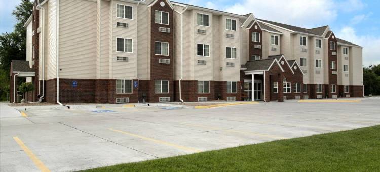 科尔尼戴斯酒店(Days Inn & Suites by Wyndham Kearney)图片