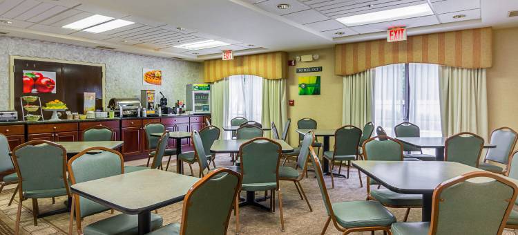 卡尼斯维尔-马丁斯堡品质套房酒店(Quality Inn & Suites Kearneysville - Martinsburg)图片