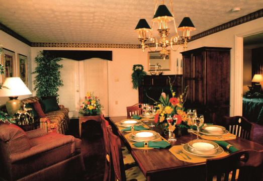 Vacation Village at Williamsburg Hotel Overview