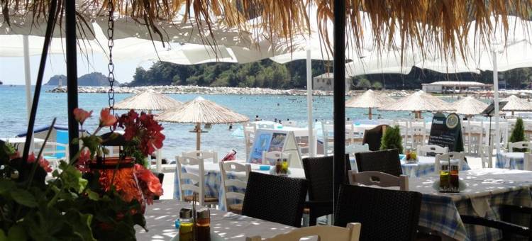 Blue Sea Beach Hotel图片