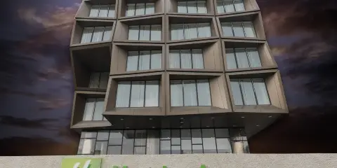 加爾各答機場假日酒店