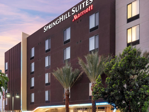 洛杉矶伯班克/市中心SpringHill Suites酒店