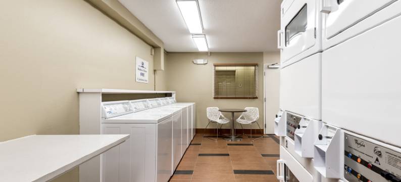 Candlewood Suites 华盛顿杜勒斯国际机场英镑(Candlewood Suites WASHINGTON DULLES STERLING by IHG)图片