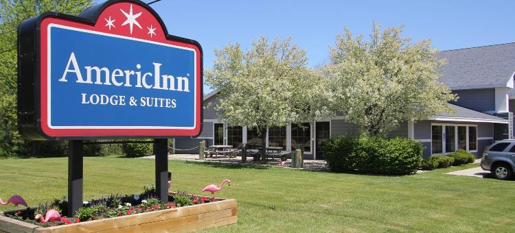 道格拉斯/梢加塔克温德姆美吟温德姆酒店(AmericInn by Wyndham Douglas/Saugatuck)图片