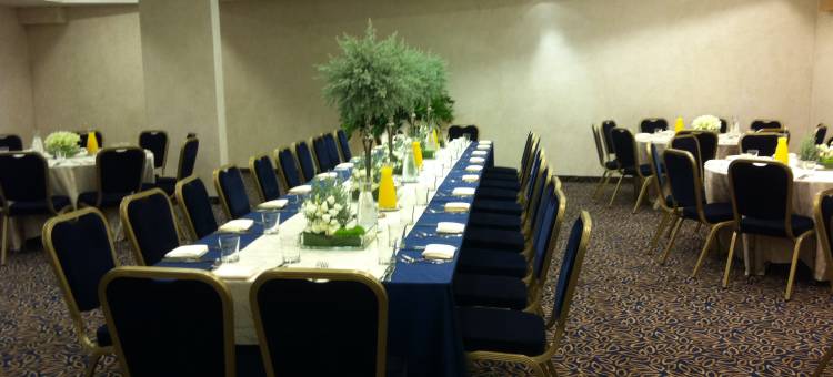 涅坦亚温德姆华美达套房酒店(Ramada Hotel & Suites by Wyndham Netanya)图片